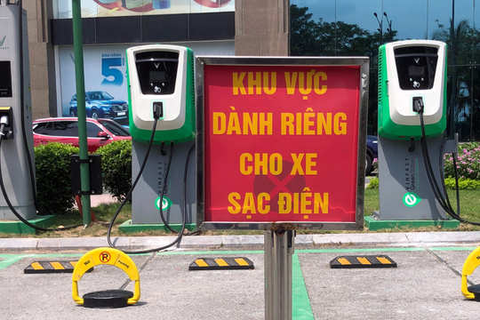 VinFast và V-Green áp đảo thị trường trạm sạc, loạt đối thủ FDI bắt đầu nhập cuộc nhưng vướng cơ chế