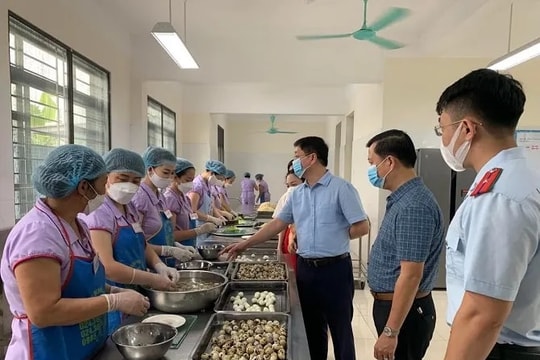 Hà Nội yêu cầu bếp ăn, quán xá... công khai nguồn thực phẩm: Tất cả hoàn thành trước ngày 10/4