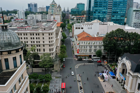 Con đường chưa tới 1km ở Việt Nam lọt top ‘đắt đỏ nhất thế giới’, vượt mặt cả phố Tràng Tiền