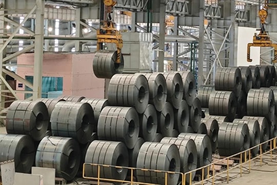 Việt Nam áp thuế gần 28% với HRC khổ rộng Trung Quốc, CTCK điểm tên doanh nghiệp trực tiếp hưởng lợi