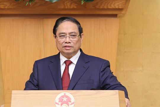 Thủ tướng: Mục tiêu tăng trưởng 10% trở lên là không thay đổi