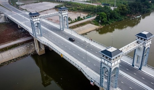 Lần đầu tiên Việt Nam xây dựng cây cầu có tháp vọng cảnh: Kiến trúc đậm chất làng quê Bắc Bộ, nằm trên tuyến đường nghìn tỷ