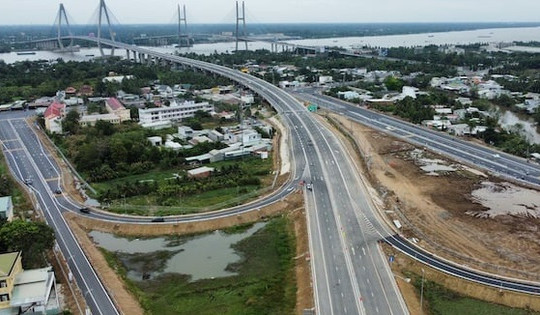 Siết trách nhiệm chủ đầu tư cao tốc đã hoạt động 3 năm, kết nối 2 tỉnh Đồng bằng sông Cửu Long