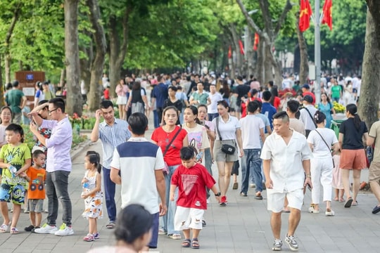 Hơn 60% người lao động ủng hộ hoán đổi ngày nghỉ dịp 30/4 và Giỗ Tổ