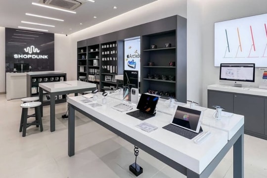 Một chuỗi cửa hàng phân phối iPhone hàng đầu Việt Nam bị Cục thuế 'nhắc tên'