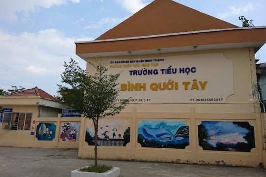 Hơn 100 học sinh ở một trường tại TPHCM có biểu hiện sức khỏe bất thường