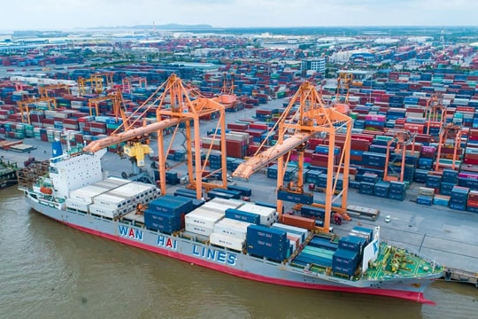 ADB: Kinh tế Việt Nam vững vàng trước thách thức toàn cầu