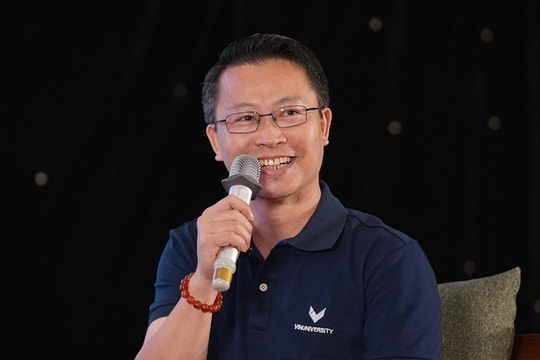 Giáo sư Vật lý đầu tiên của Việt Nam được bầu vào APS Fellow: Lọt top 1% thế giới, được tỷ phú Phạm Nhật Vượng chiêu mộ, nhận học bổng toàn phần của Anh