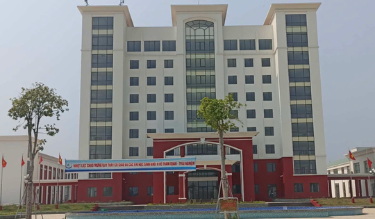 Trường đại học nghìn tỷ bỏ hoang gần 2 thập kỷ: Khánh thành 4 tháng nhưng chưa đưa vào sử dụng