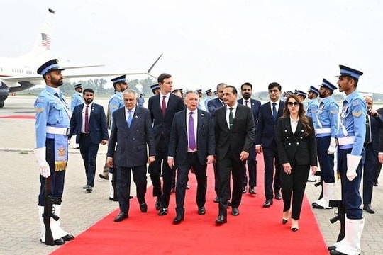 Mỹ 'dội gáo nước lạnh' vào Iran, 6 tỷ USD vẫn chôn chặt ở Qatar