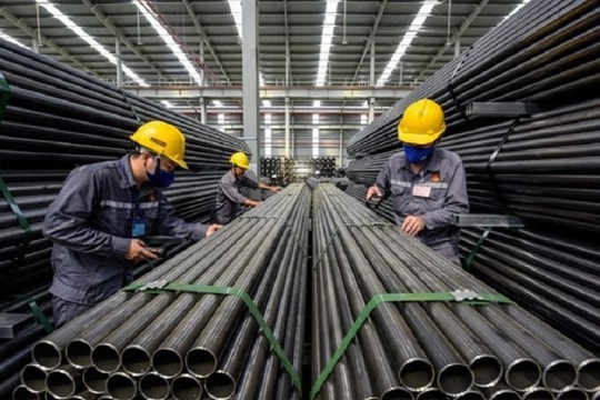 Doanh nghiệp thép bán chạy gấp 1,5 lần giữa 'bão' giá nguyên liệu