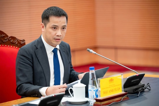 VCCI ‘làm đêm làm ngày’ hỏa tốc kiến nghị Chính phủ: Phải dẹp bỏ tư duy ‘tiền kiểm’, giải cứu nguồn lực doanh nghiệp