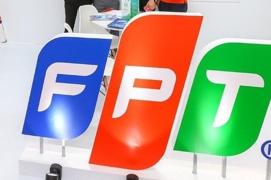 Quỹ đầu tư thu hẹp tỷ trọng, nhưng chưa rời 'cuộc chơi' tại FPT