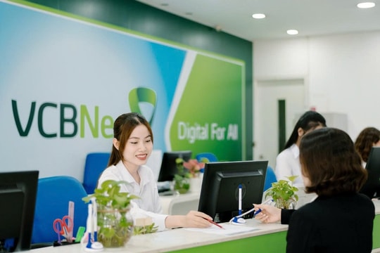 Công ty con của Vietcombank đóng cửa hàng loạt chi nhánh