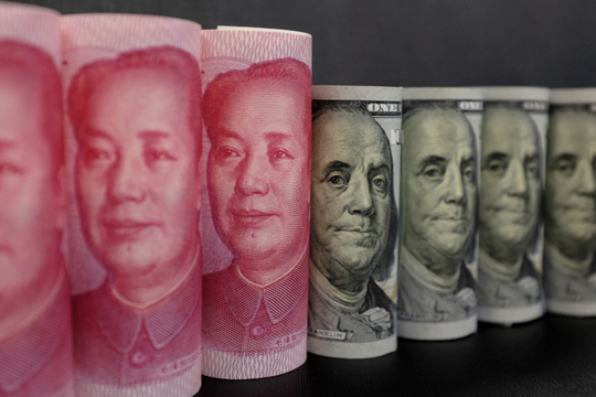 Trung Quốc mua USD mạnh nhất 16 năm
