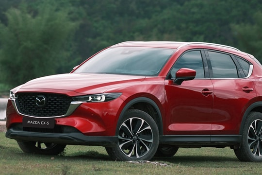 Ngay bây giờ: SUV hạng C bán chạy nhất Việt Nam tung bản giá rẻ chưa tới 700 triệu, loạt đối thủ như Ford Territory, Hyundai Tucson 'thở oxy'