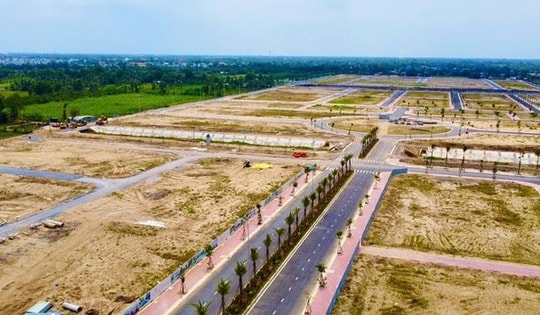 Đất nền phía Tây TP. HCM 'ấm lại', nhưng dòng tiền vẫn thăm dò