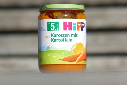 Tập đoàn sản xuất bột ăn dặm HiPP nghi chứa thuốc diệt chuột làm ăn ra sao?