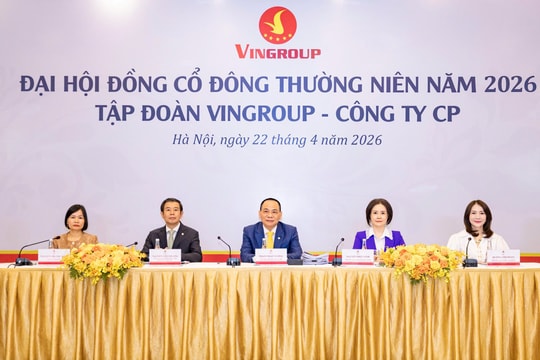 ĐHĐCĐ Vingroup: Mục tiêu lợi nhuận lên kỷ lục 35.000 tỷ đồng, Chủ tịch Phạm Nhật Vượng nhận 'bão' câu hỏi từ cổ đông