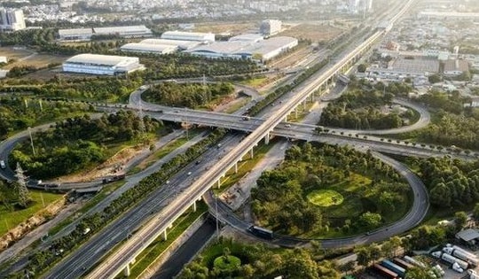 Siêu đô thị giàu có nhất Việt Nam sắp rót gần 5.000 tỷ lên đời tuyến huyết mạch nối trung tâm với khu Đông TP
