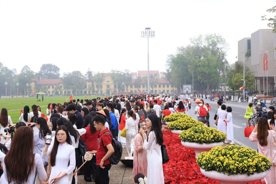 Tin vui: Vài ngày nữa, người dân và du khách tại Hà Nội có thể được miễn phí dịch vụ này