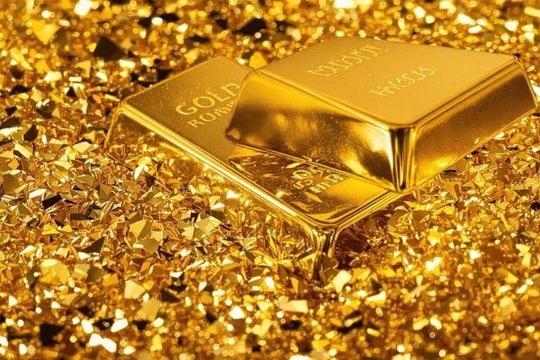 Chuyên gia dự báo giá vàng có thể vượt mốc 6.000 USD, chuyện gì đây?