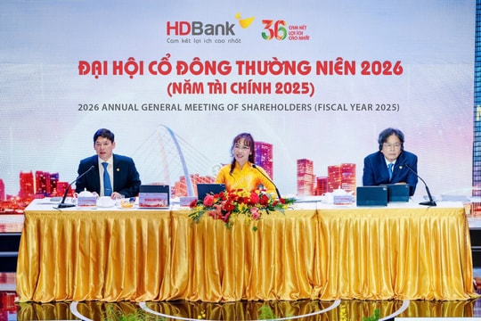 Cổ đông lo ngại về mục tiêu tăng trưởng tín dụng 35%, ban lãnh đạo HDBank nói gì?