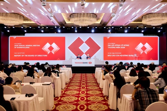 Techcombank trình ĐHĐCĐ 2 kịch bản lợi nhuận năm 2026