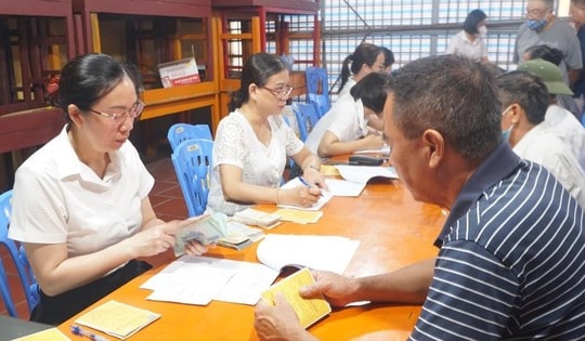 Lương hưu: Hơn 11.500 người nhận trên 20 triệu đồng/tháng
