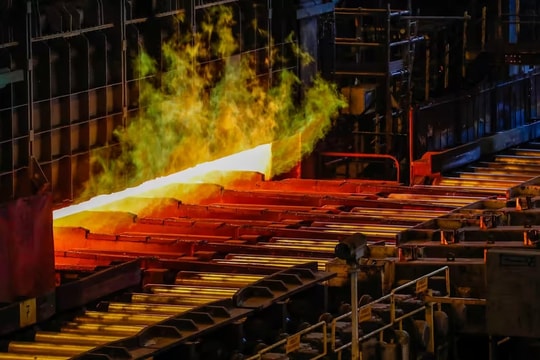 EU tung đòn thuế 50% với Trung Quốc, nhưng vẫn bị chê 'quá muộn'