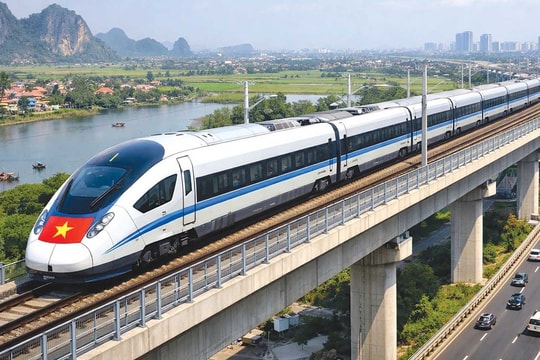 Khẩn trương triển khai đường sắt tốc độ cao Bắc - Nam