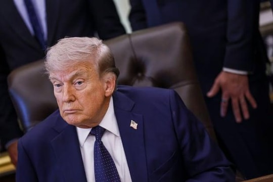Bùng nổ các thuyết âm mưu sau vụ ám sát ông Trump