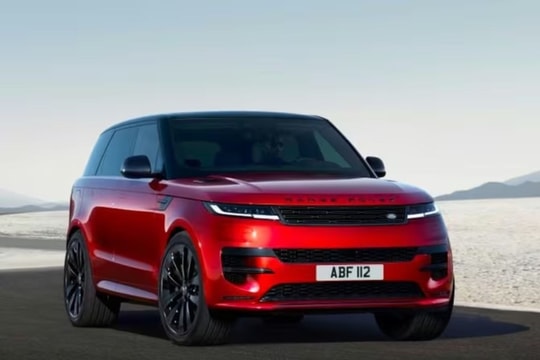 Không nằm ngoài cuộc chơi, hãng xe Anh quốc ra mắt Range Rover Sport MY26 tại Việt Nam: Động cơ hybrid, di chuyển thuần điện 118km, tích hợp AI, giá từ 5,9 tỷ đồng