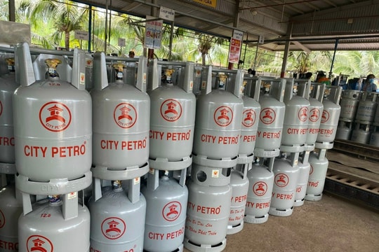 Giá gas tiếp tục tăng, bình 12kg vượt 650.000 đồng