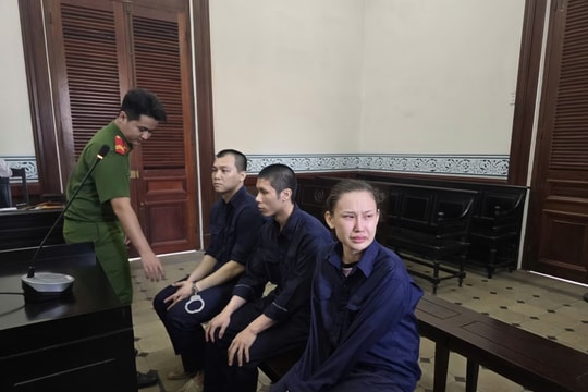 Tuyên án 16 năm 6 tháng tù đối với cựu tiếp viên hàng không
