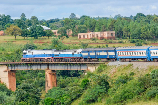Chọn nhà thầu Trung Quốc cho dự án cải tạo tuyến đường sắt dài hơn 1.800km, vốn đầu tư 36.000 tỷ đồng