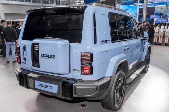 Hãng xe lạ sắp vào Việt Nam, mang theo một mẫu SUV 'không giống ai'