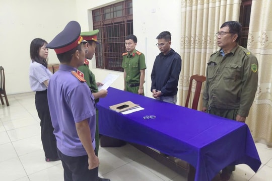 Chính thức: Khởi tố, bắt giam nam tài xế SN 2002 trong vụ cháy ô tô khiến 2 người tử vong