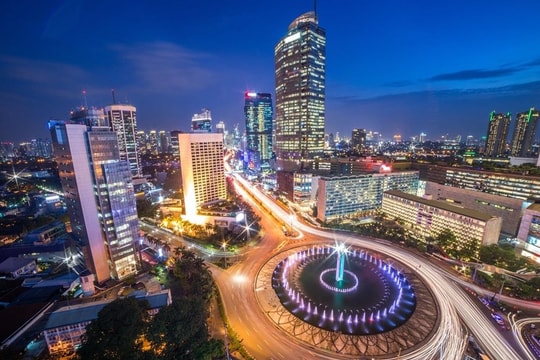 GDP Indonesia quý I tăng cao nhất trong gần 4 năm, mức này so với Việt Nam thế nào?
