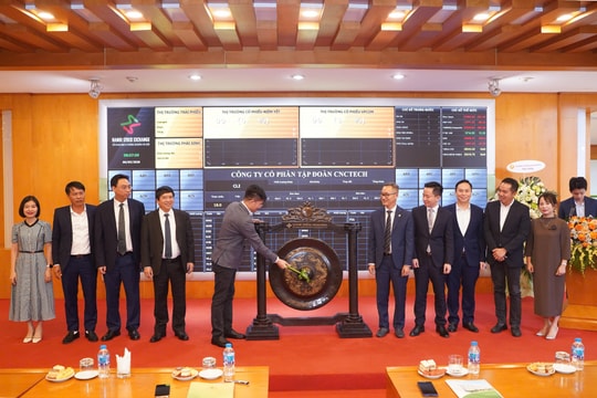 Hơn 91 triệu cổ phiếu của Tập đoàn CNCTech chính thức giao dịch trên UPCoM, giá tăng 40% trong phiên chào sàn