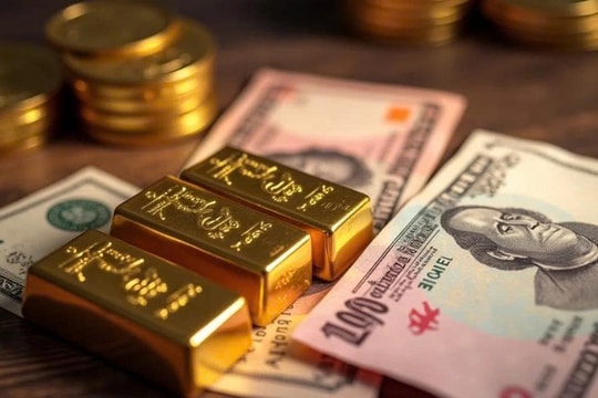 Nga bất ngờ nối lại mua vàng và ngoại tệ sau gần 1 năm, Trung Đông trở thành 'phao cứu sinh' tài chính