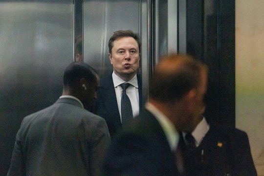 Elon bị điều tra hình sự, mạng xã hội X vướng cáo buộc nghiêm trọng