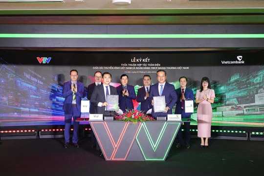 Vietcombank bắt tay VTV xây dựng hệ sinh thái số cho hàng chục triệu người dùng
