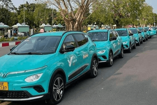 Tạm biệt xe xăng, một hãng taxi xuống tiền mua 1.500 ô tô điện VinFast để mở rộng hoạt động