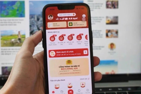 Người dân hưởng lợi lớn: Từ ngày mai, học bạ và bằng cấp sẽ được tích hợp trên ứng dụng này