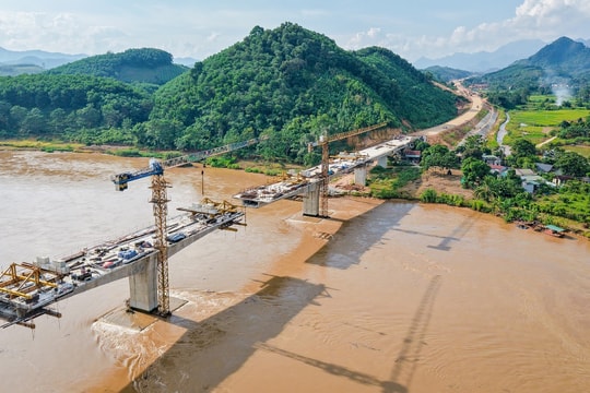 Đảm nhận xây dựng cùng lúc 22 cây cầu, liên danh nhà thầu Việt Nam được yêu cầu ‘tuyệt đối không chủ quan’