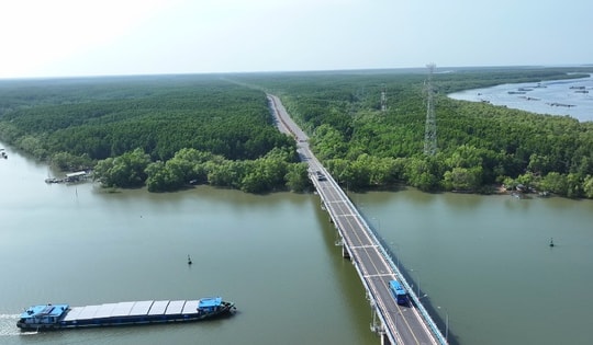 Thành phố giàu nhất Việt Nam sắp làm 3 dự án giao thông lớn, xóa bỏ các bến phà hoạt động nhiều năm ở phía Nam