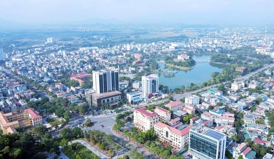 Một doanh nghiệp đề xuất đầu tư tuyến đường 15.000 tỷ cùng loạt dự án du lịch quy mô lớn tại Tuyên Quang