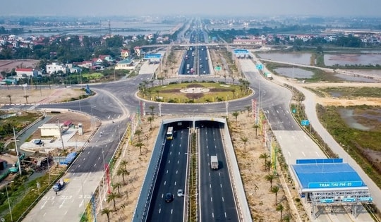 Nút giao 3 tầng hiện đại quy mô 1.400 tỷ: Có tốc độ cao nhất Việt Nam, là trục kết nối vùng kinh tế Bắc Bộ