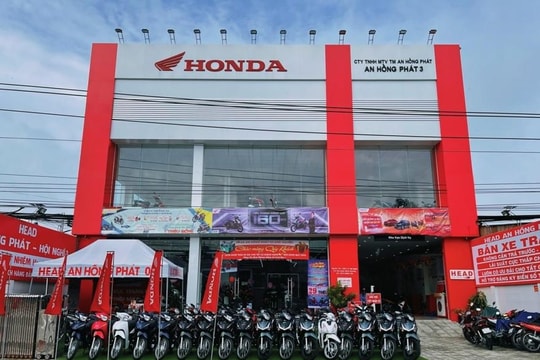Mặc kệ các hãng đua nhau bán xe điện, Honda vẫn chốt đơn 'ầm ầm' với gần 800.000 xe máy